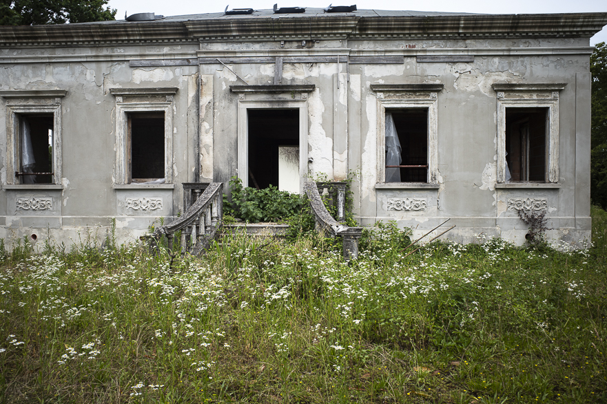 Verlassenes Gebäude im friaulischen Flachland